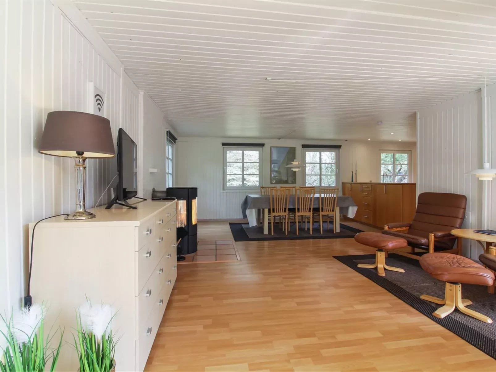 "Selgen" - 600m from the sea-Inside