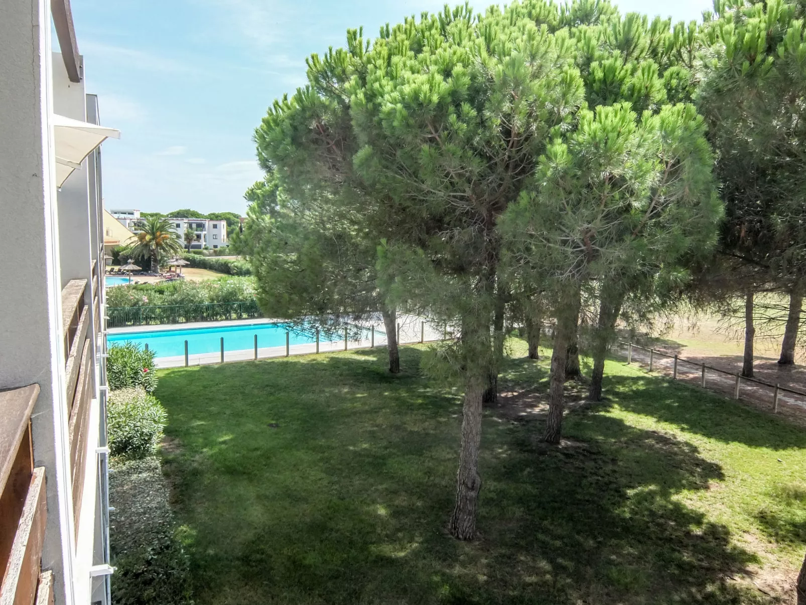 Le Golf Clair-Outside