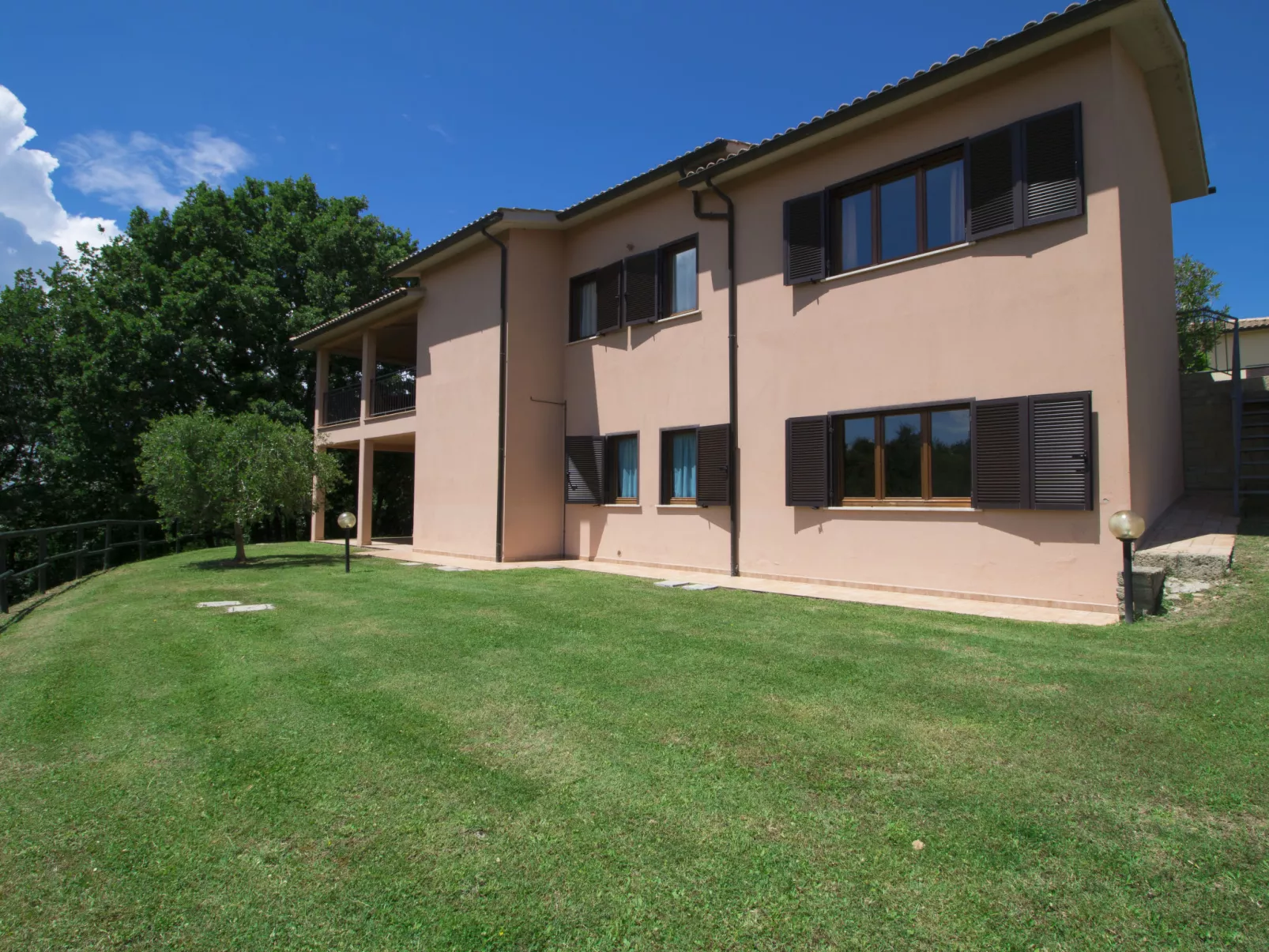 Thermae Villa 34-Outside