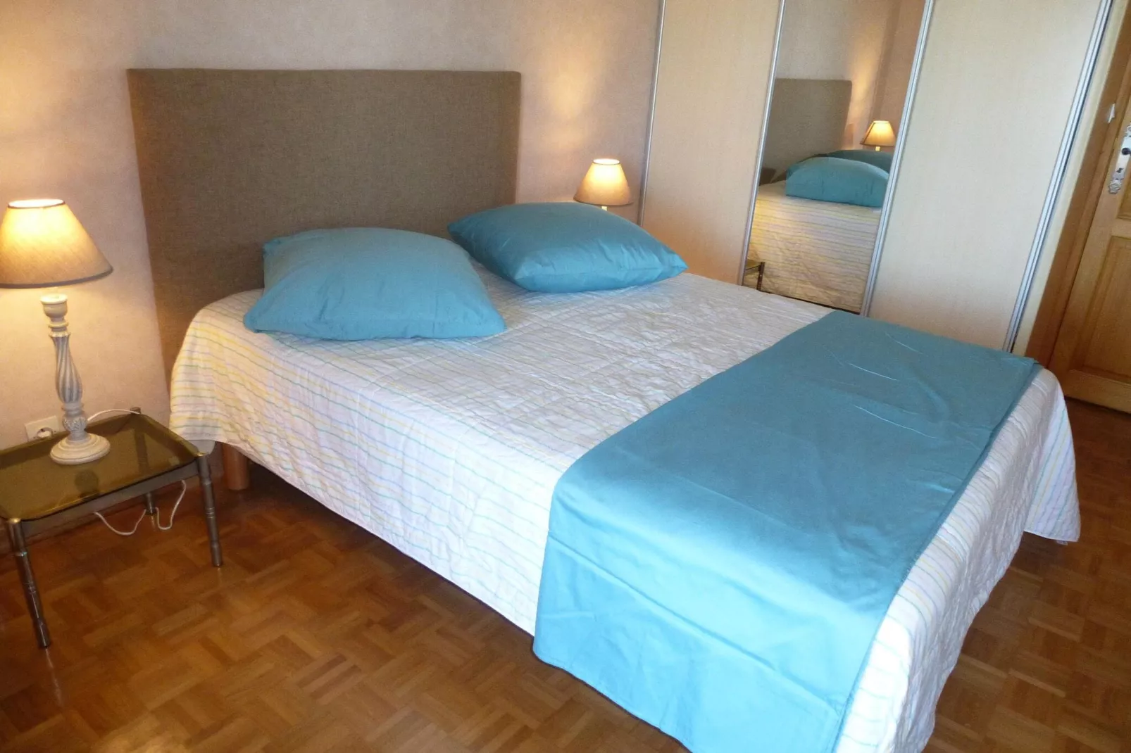 180° Panorama Meerblick Ferienwohnung Roscoff-Bedroom