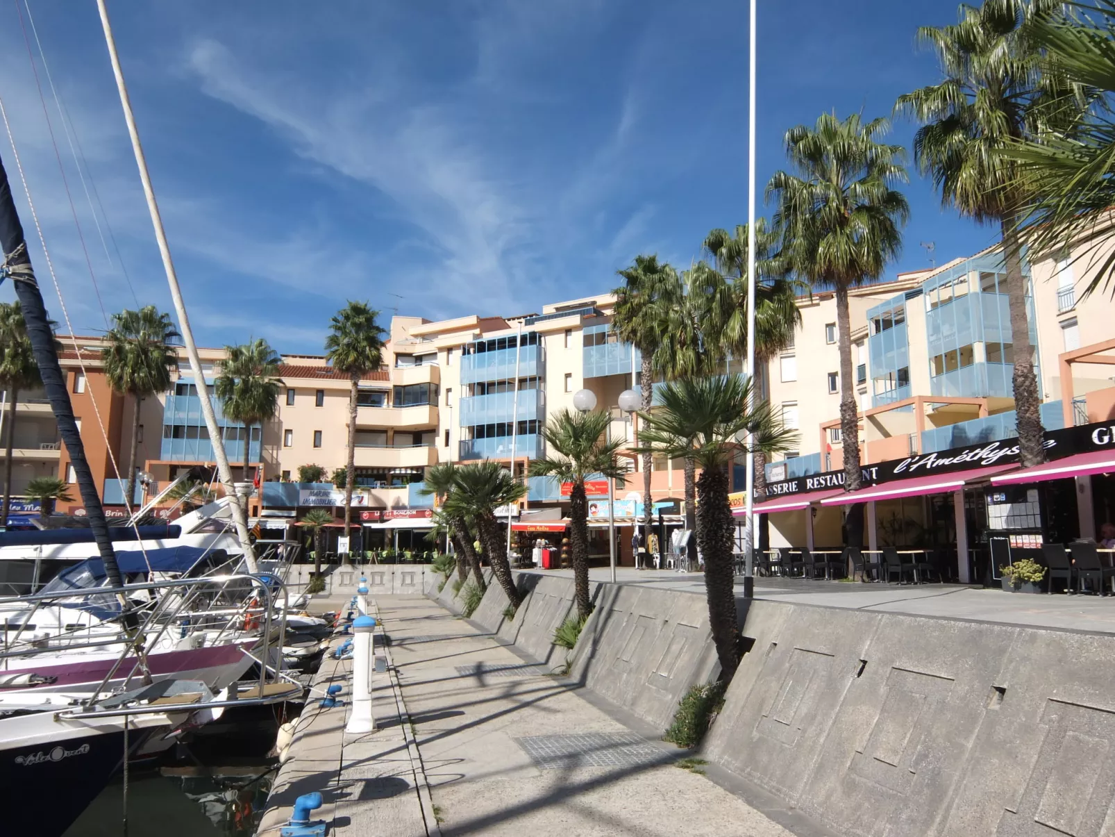 Santa Maria-Outside