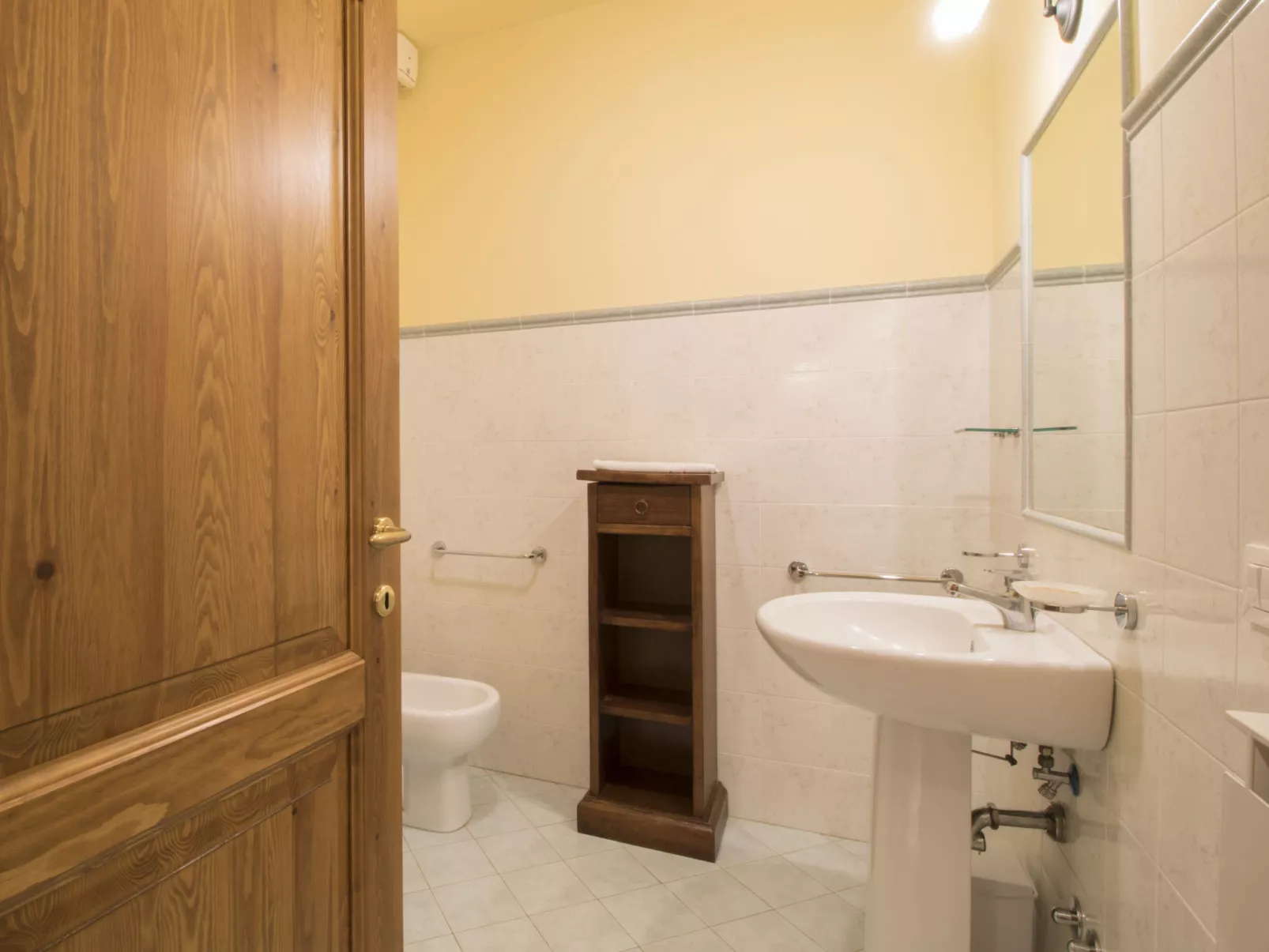 Thermae Apartment 16b-Inside