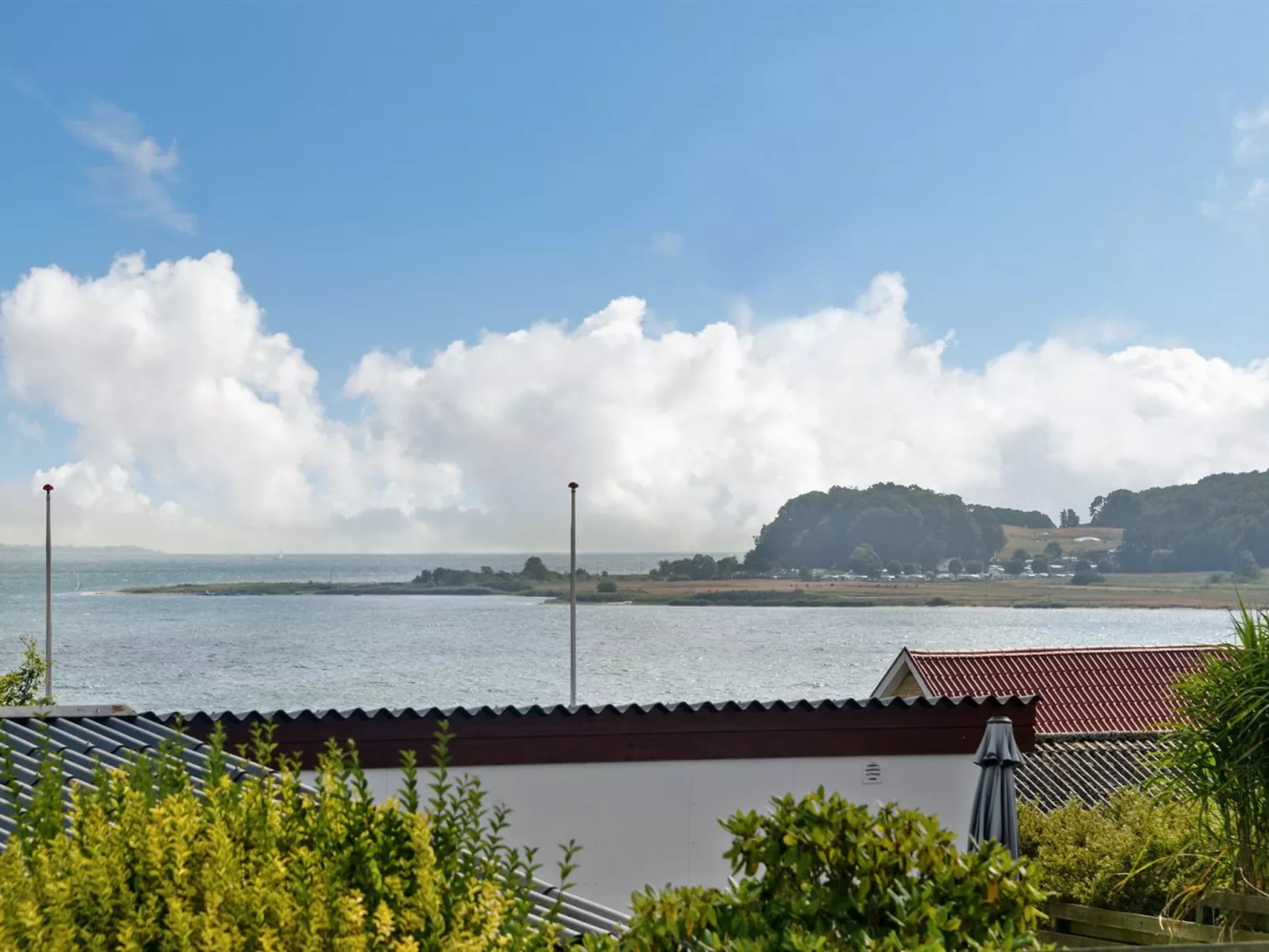 "Beowulf" - 200m from the sea-Outside