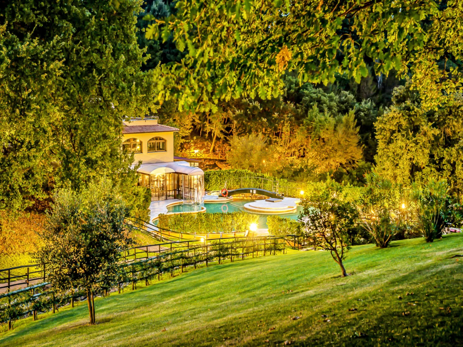 Thermae Villa 36-Draußen