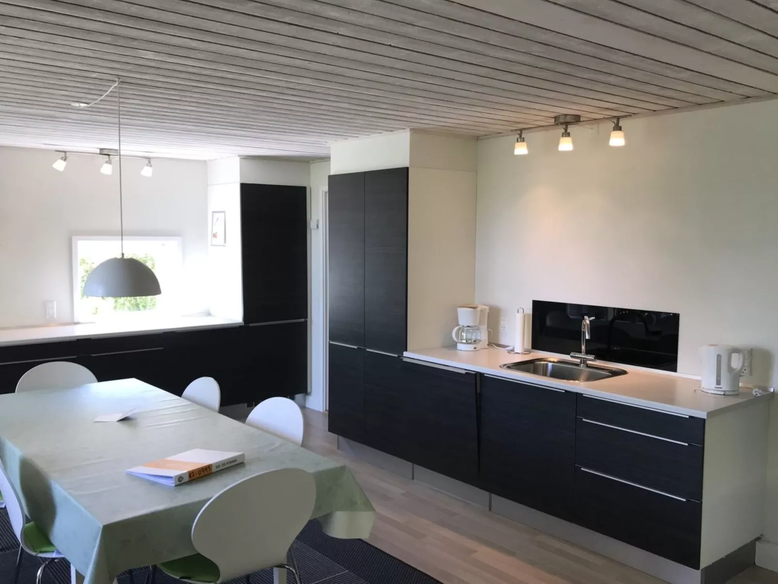 "Torsten" - 30m from the sea-Inside