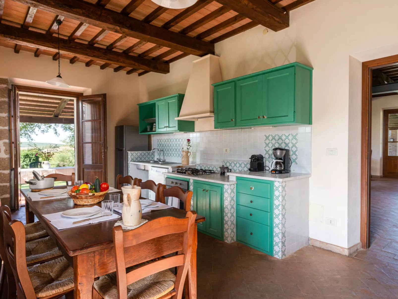 Poggio Campana-Inside