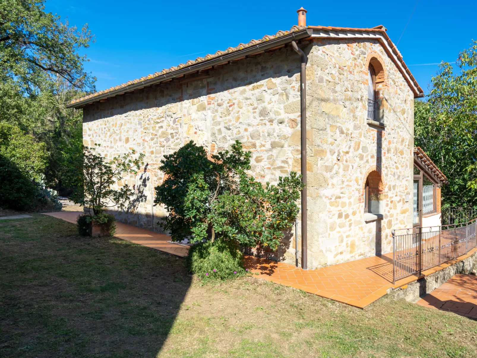 Poggio Cuccule-Outside