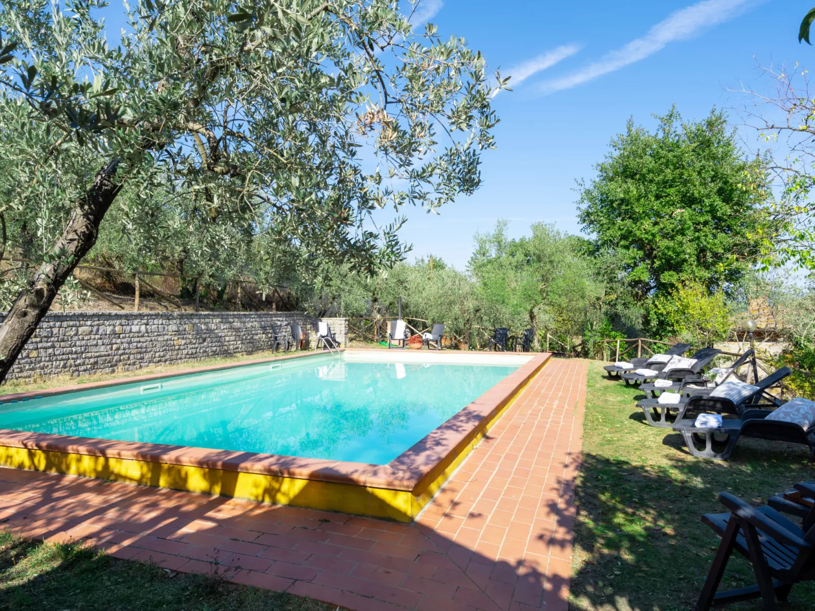 Poggio Cuccule-Outside