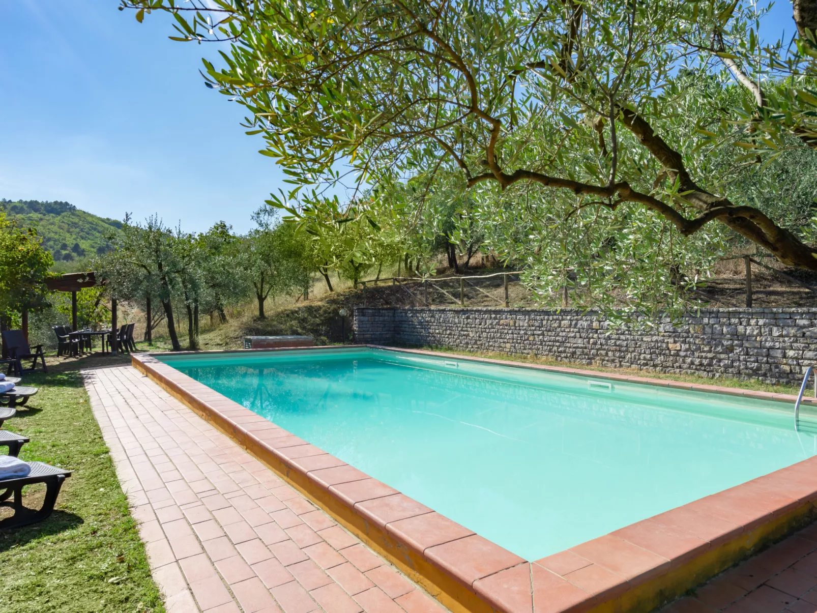 Poggio Cuccule-Outside