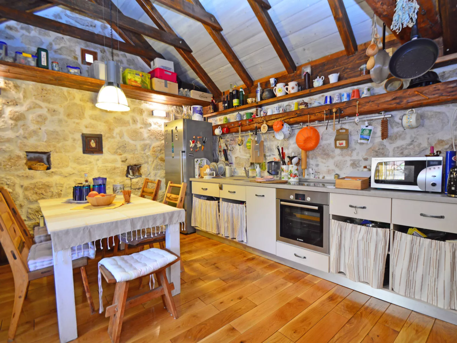 Home sweet home-Inside