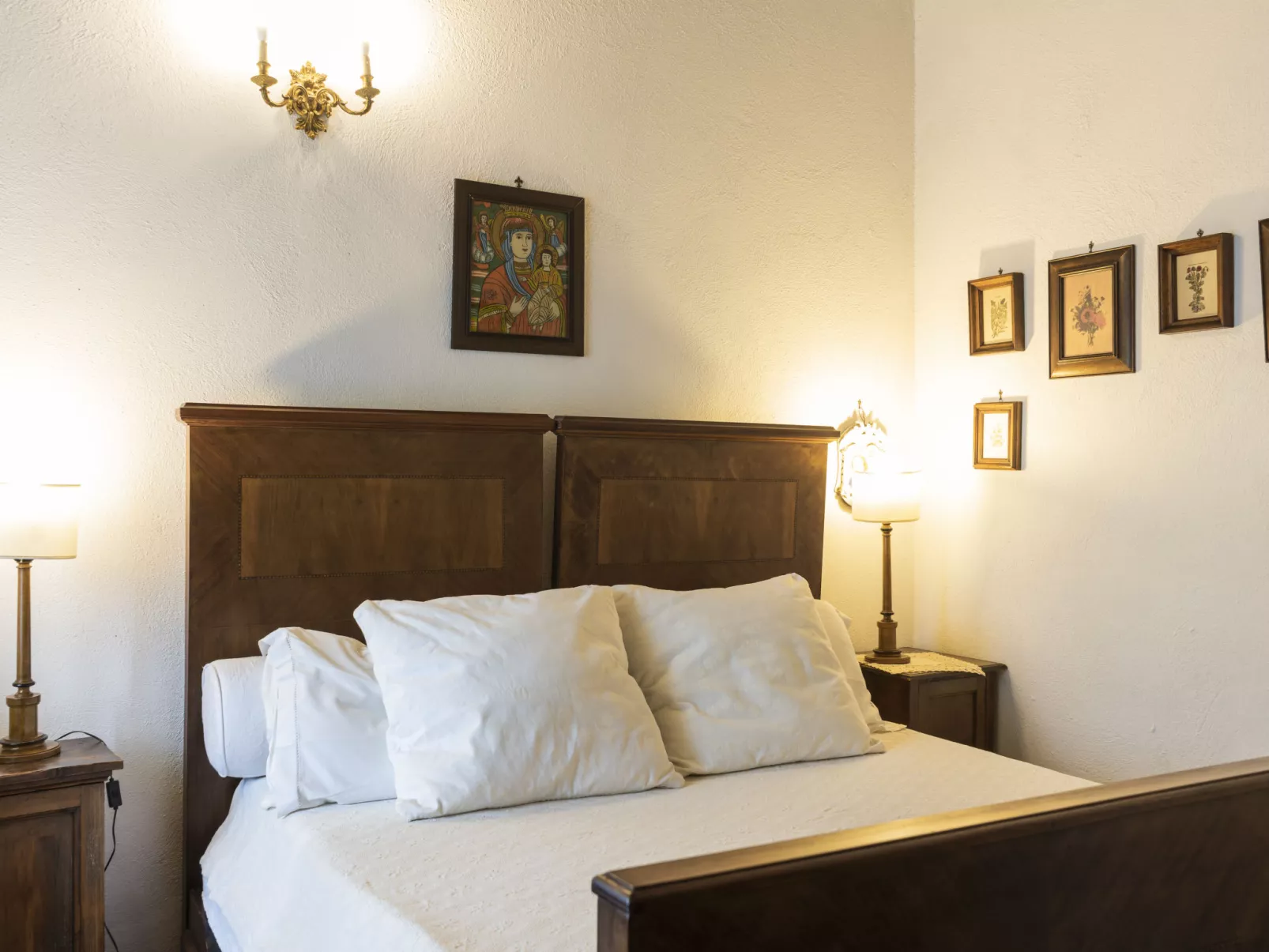 Le Querce-Inside
