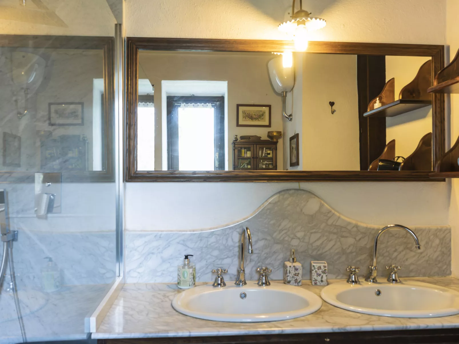 Le Querce-Inside