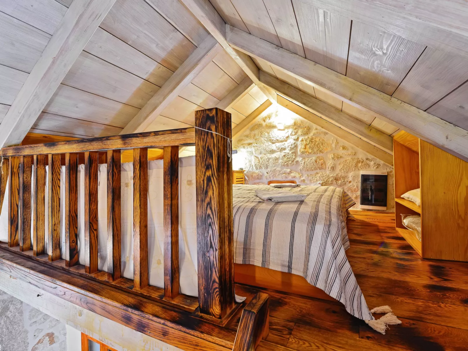 Home sweet home-Inside
