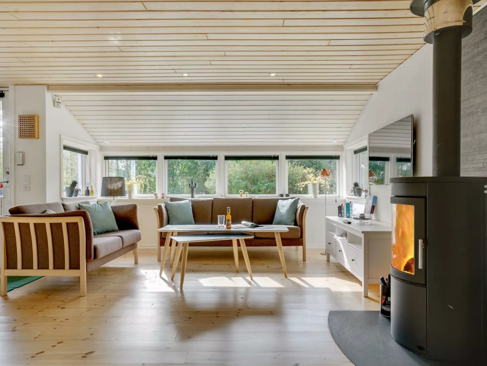 "Erhardt" - 800m from the sea-Drinnen