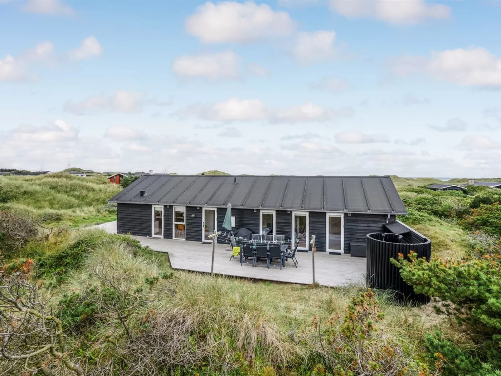 "Marthine" - 200m from the sea-Outside