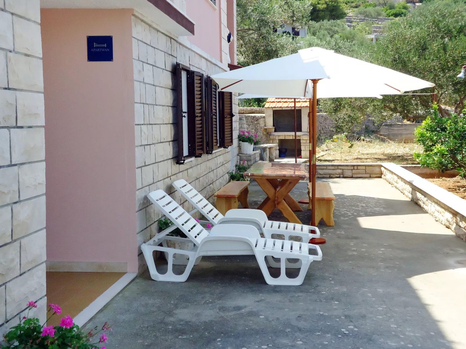 Haus Peric-Dehors