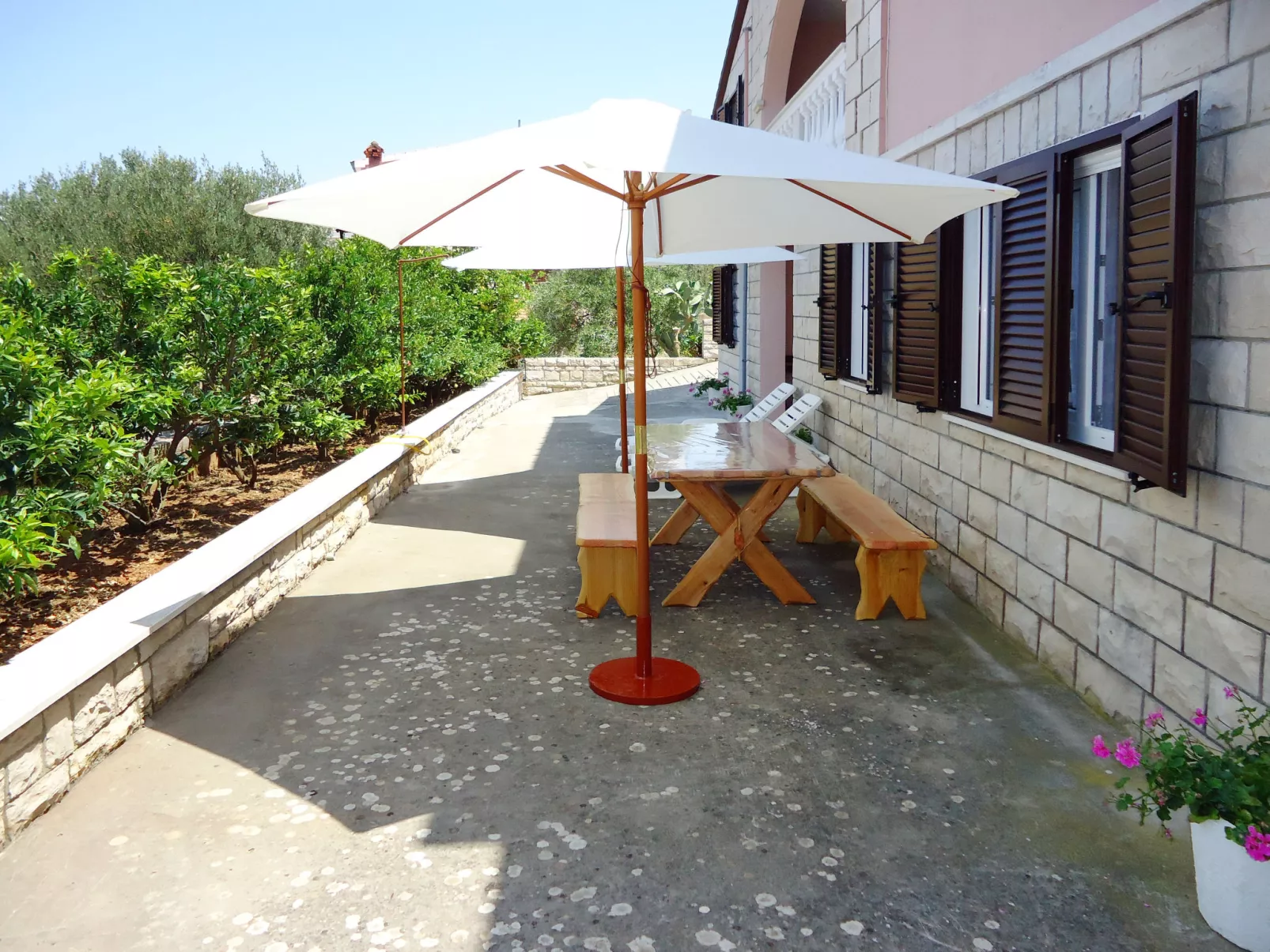 Haus Peric-Dehors