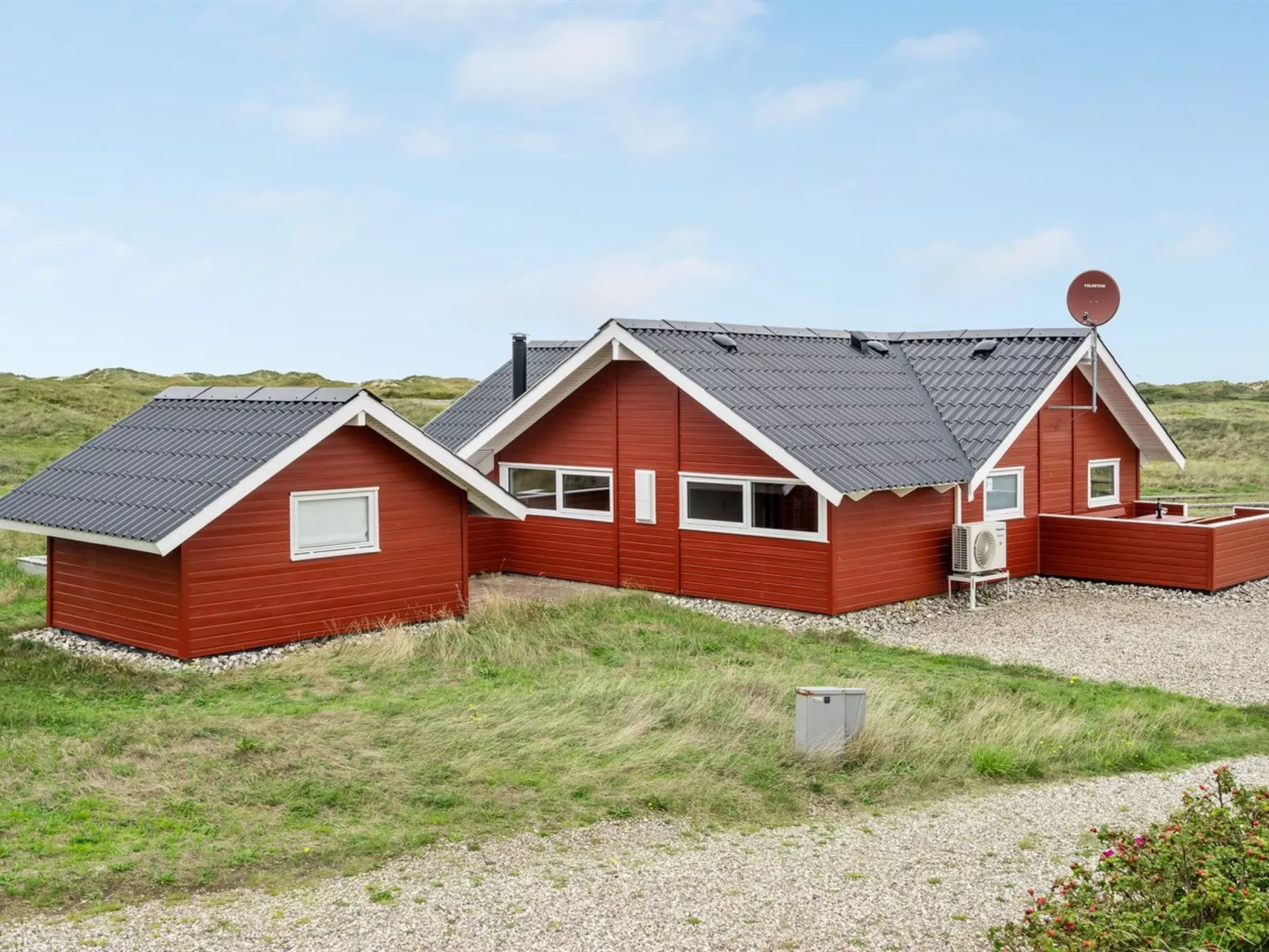 "Betti" - 200m from the sea-Outside