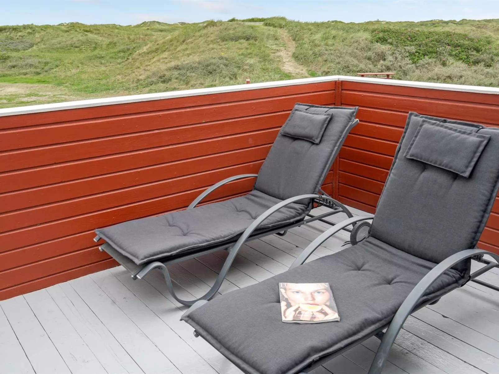 "Betti" - 200m from the sea-Outside