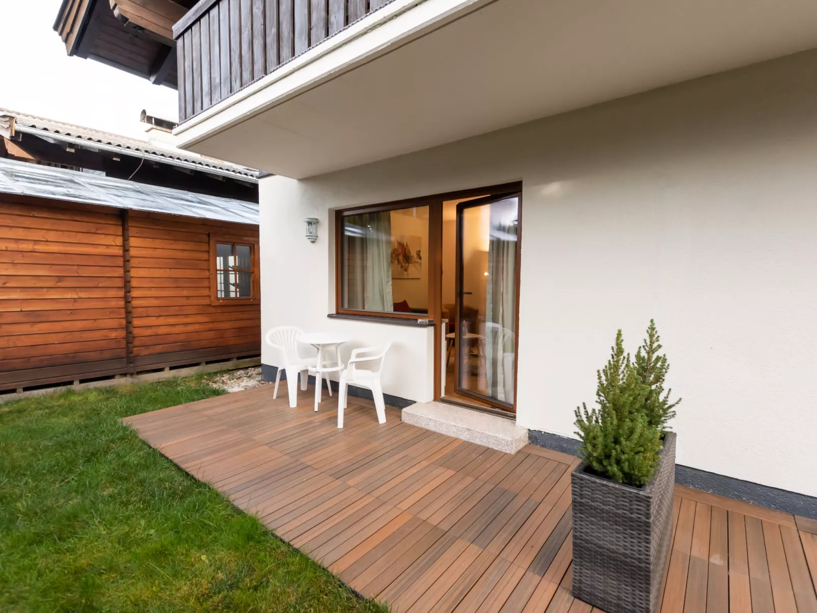 Alpenchalets-Outside