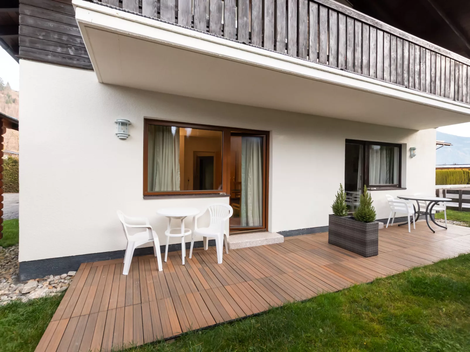 Alpenchalets-Outside