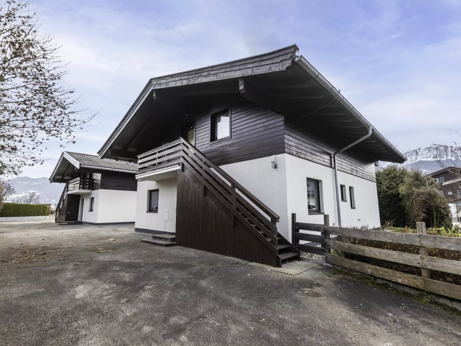 Alpenchalets-Outside
