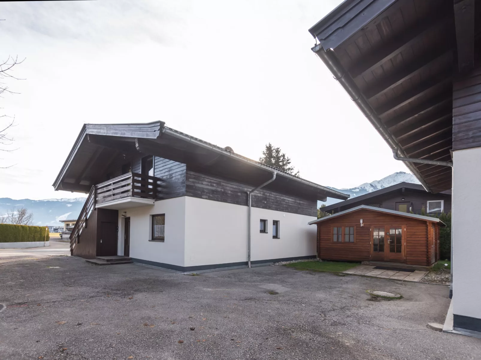 Alpenchalets-Outside