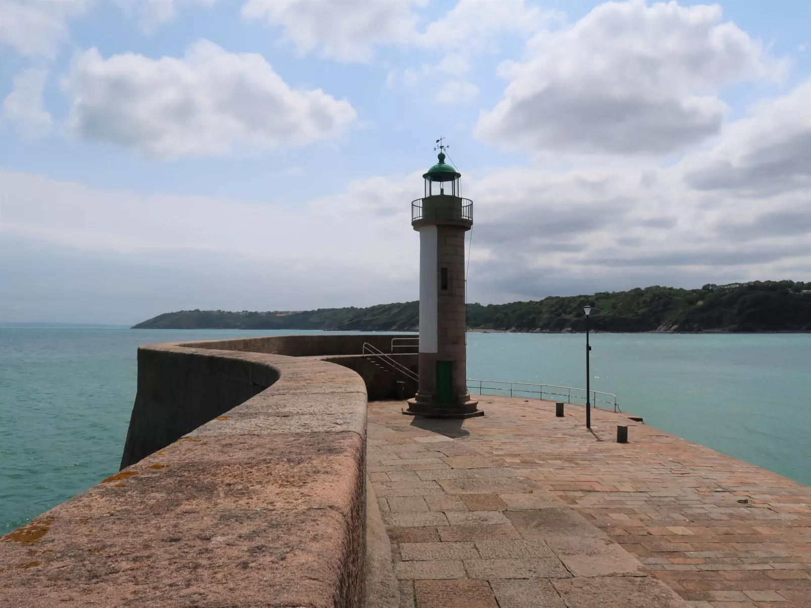 Le Surcouf-Area