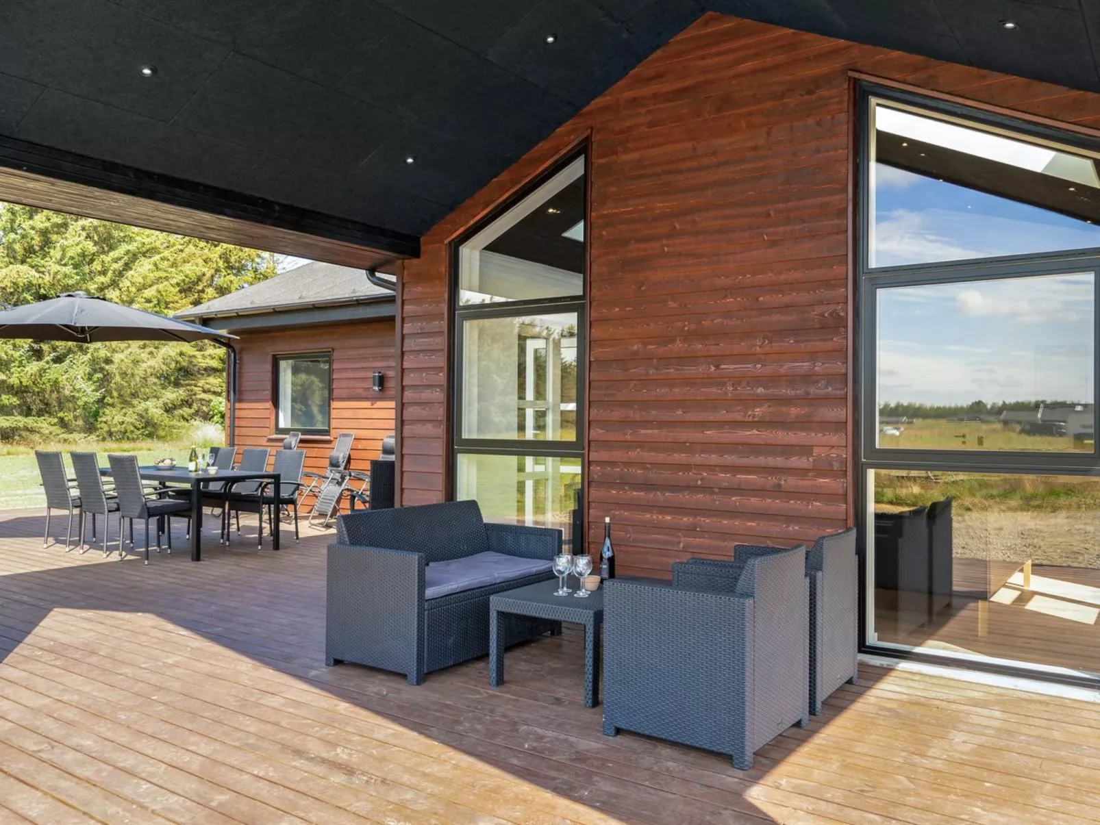 "Moreen" - 1.5km from the sea-Outside