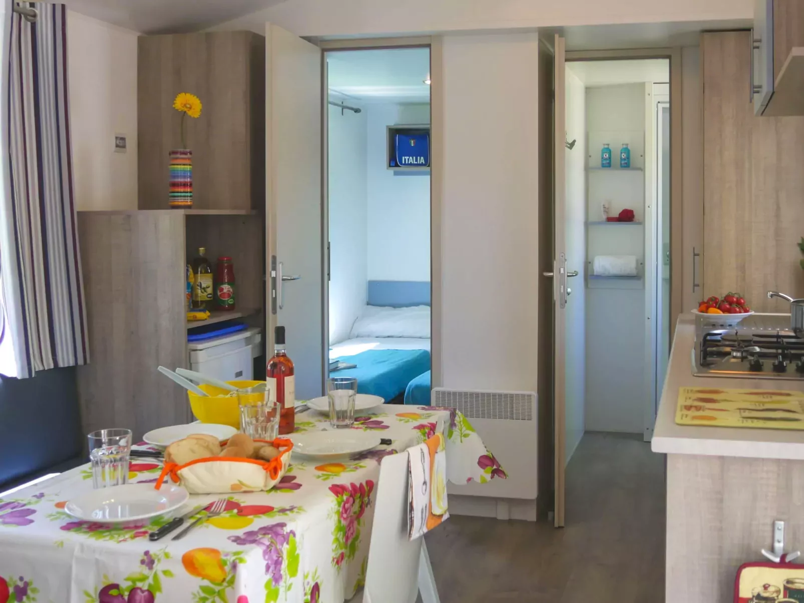 Balatontourist Füred-Inside