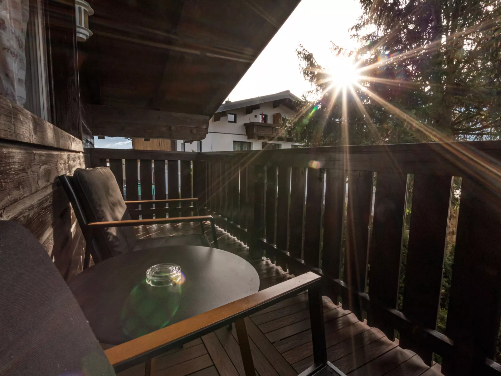 Alpenchalets-Outside