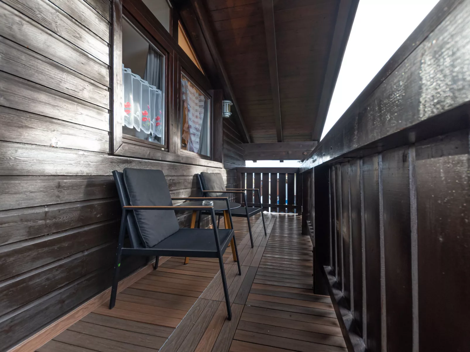 Alpenchalets-Outside