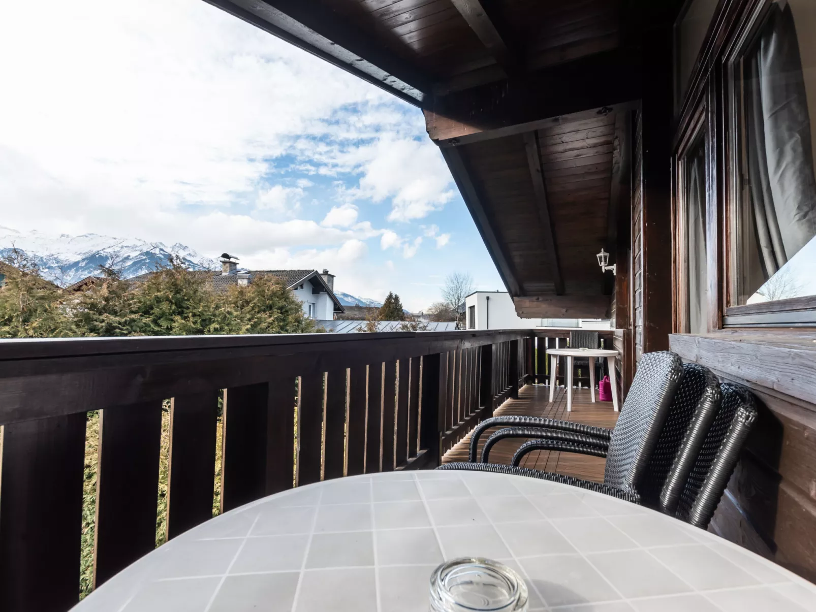 Alpenchalets-Outside