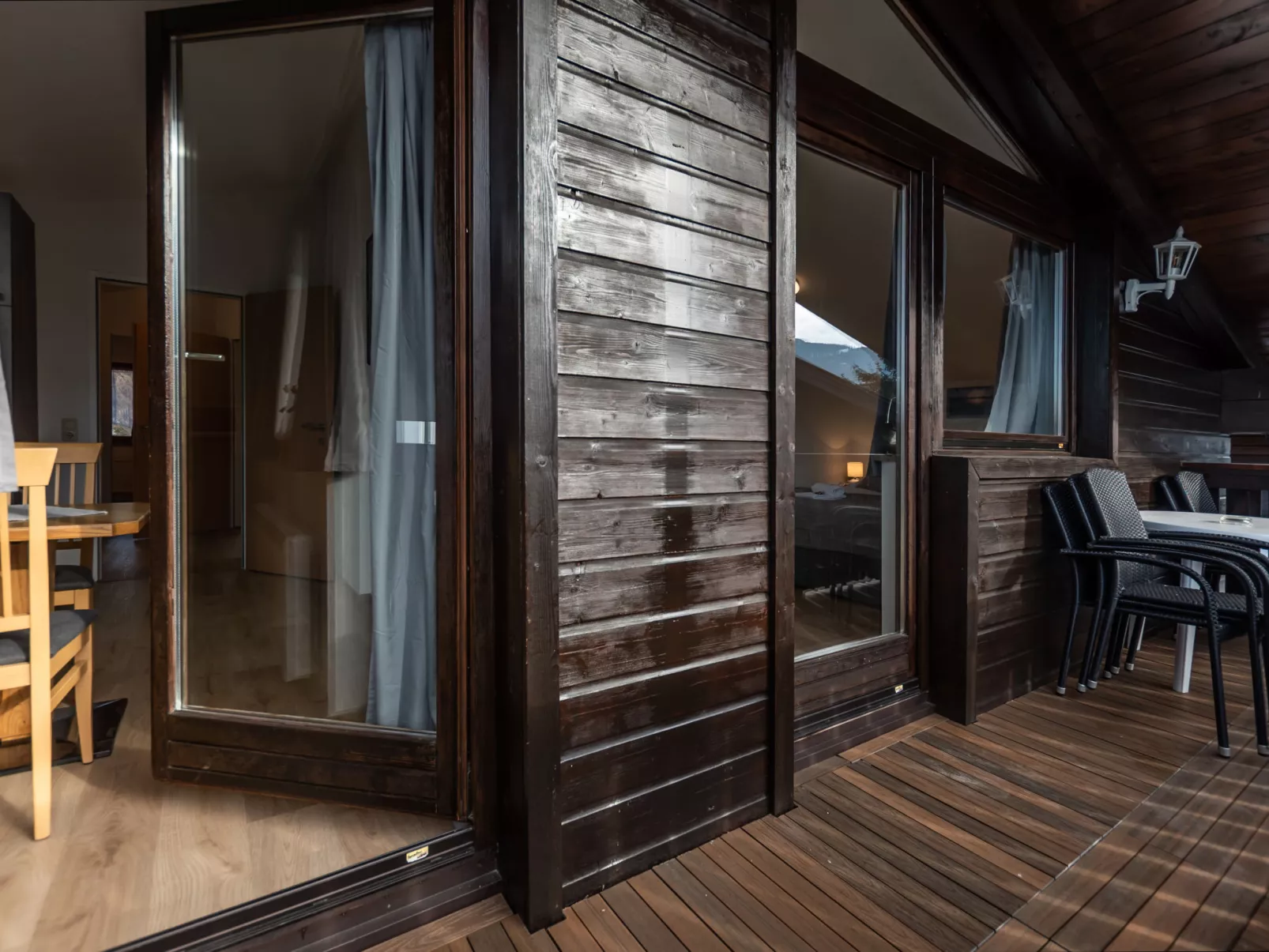 Alpenchalets-Outside
