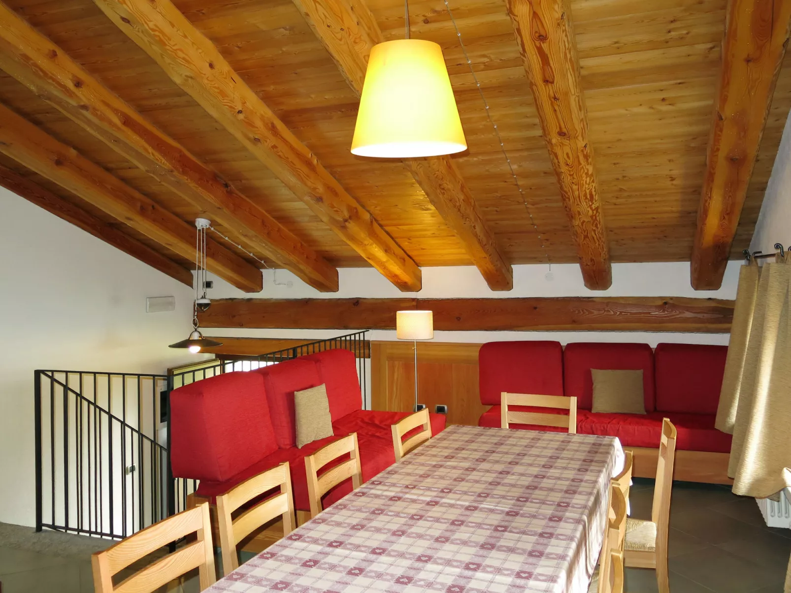 Casot Brusa-Inside