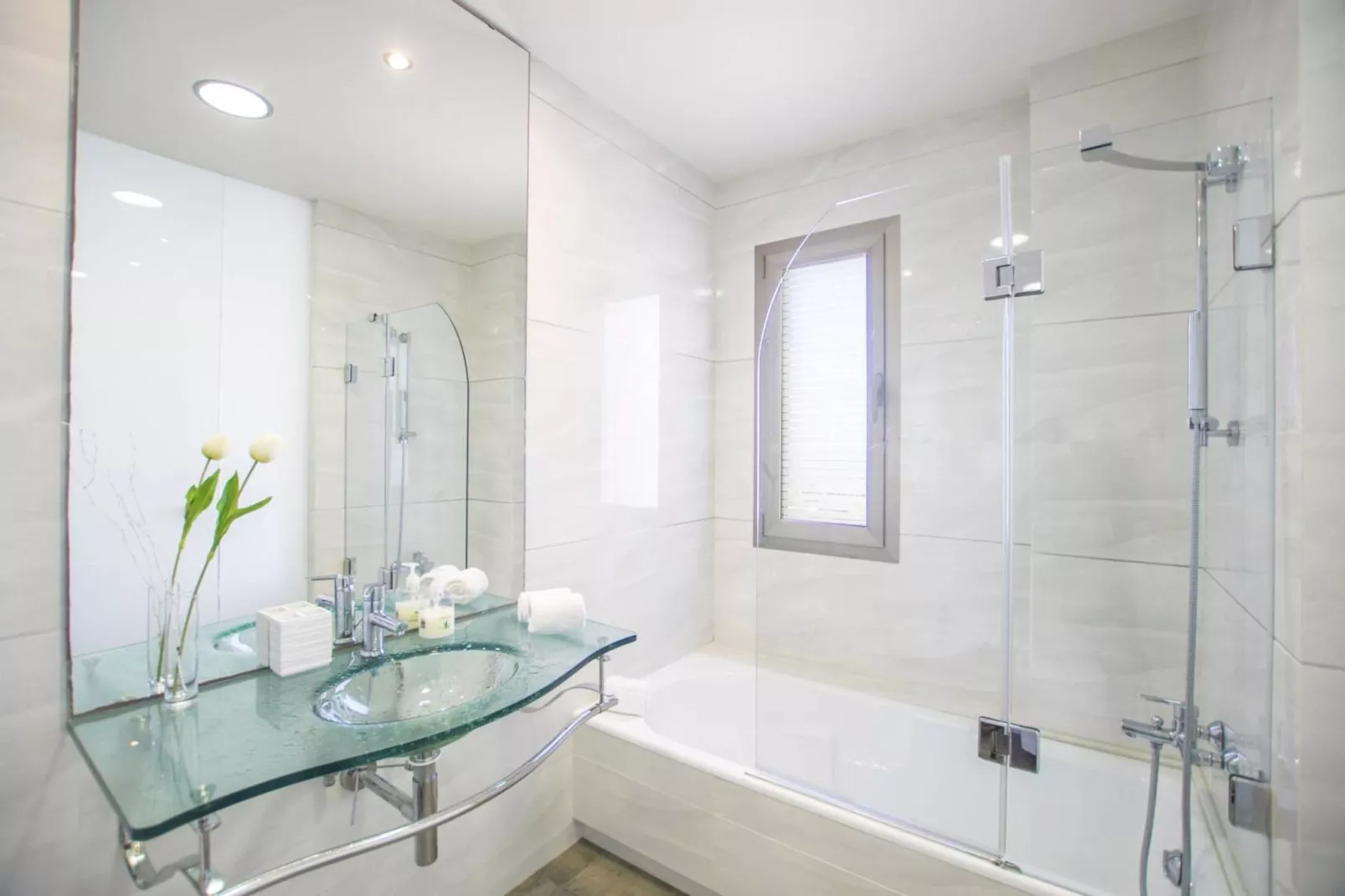 Bohemi-Bathroom