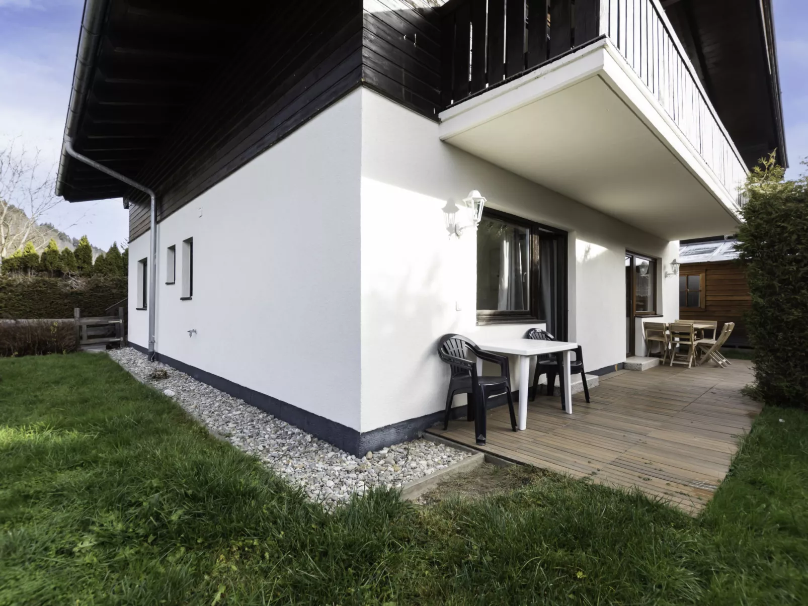 Alpenchalets-Outside