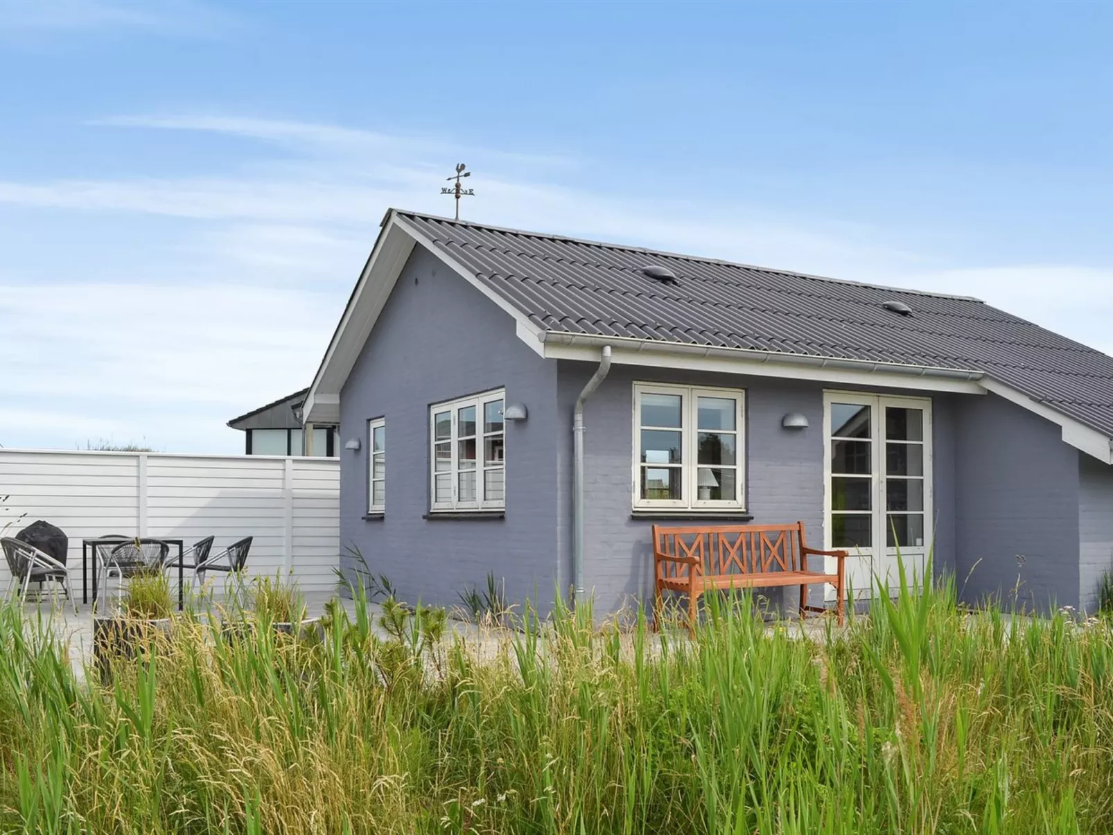 "Mikka" - 450m from the sea-Outside