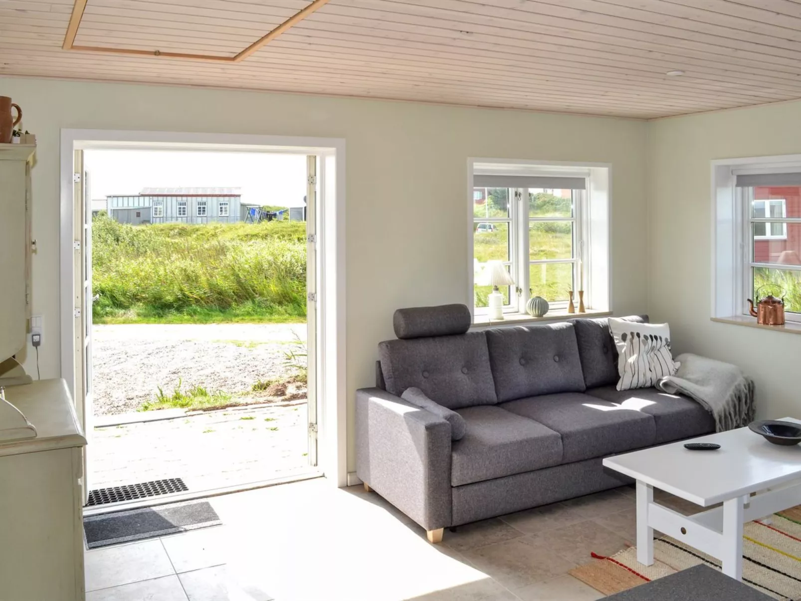 "Mikka" - 450m from the sea-Inside