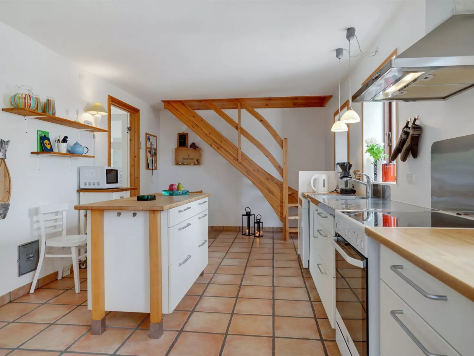 "Eivi" - 150m from the sea-Drinnen