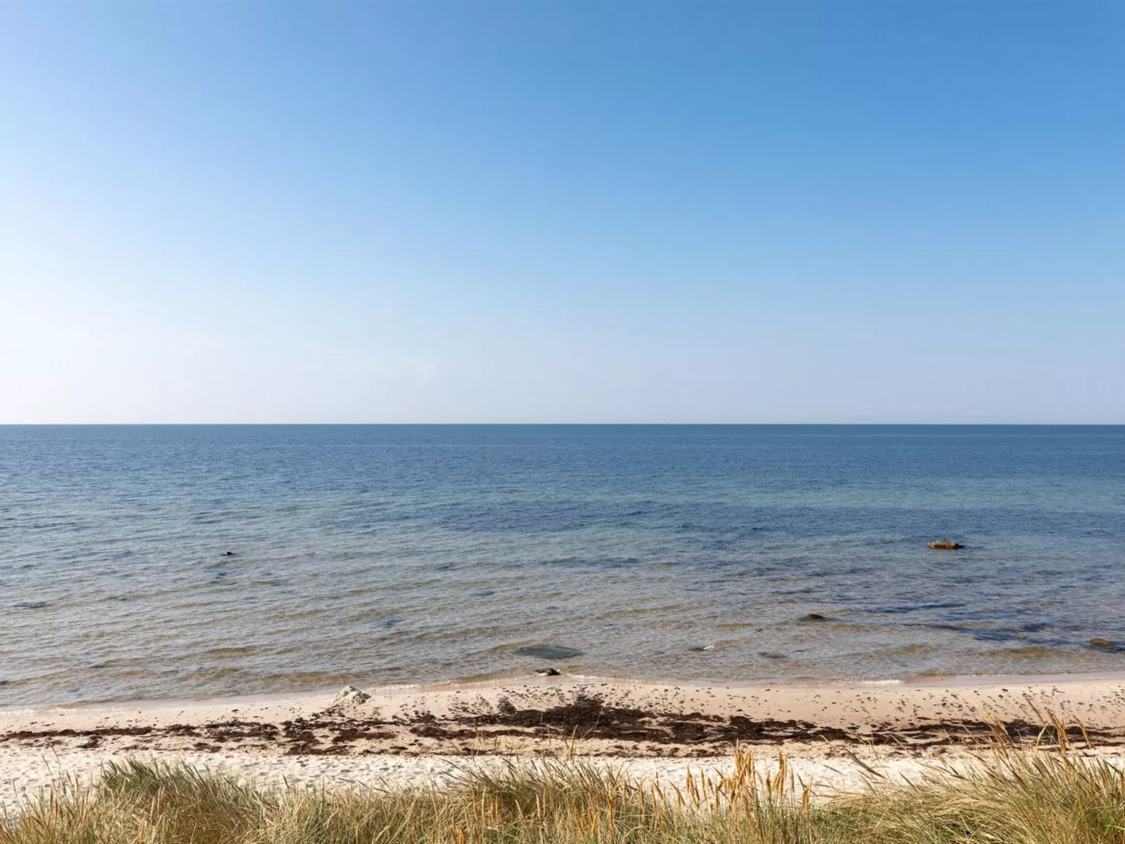 "Chenoa" - 200m from the sea-Outside