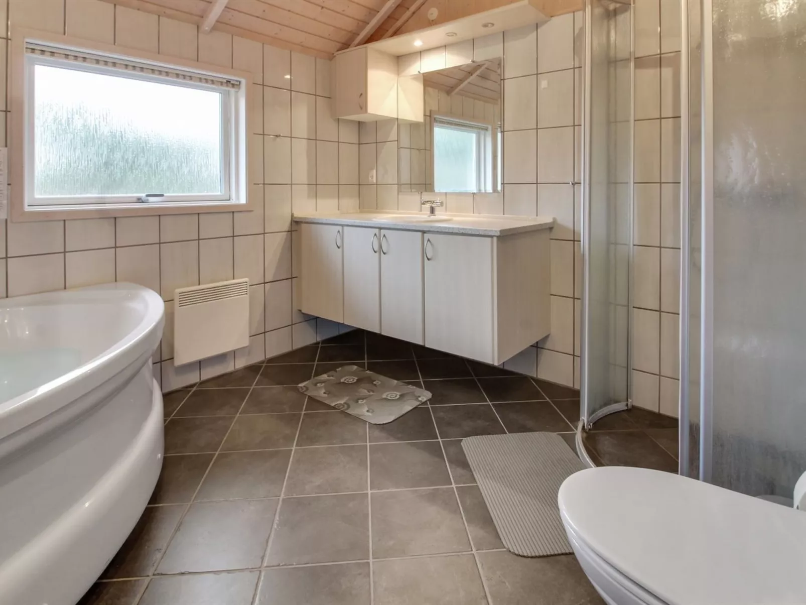 "Oivi" - 430m from the sea-Inside