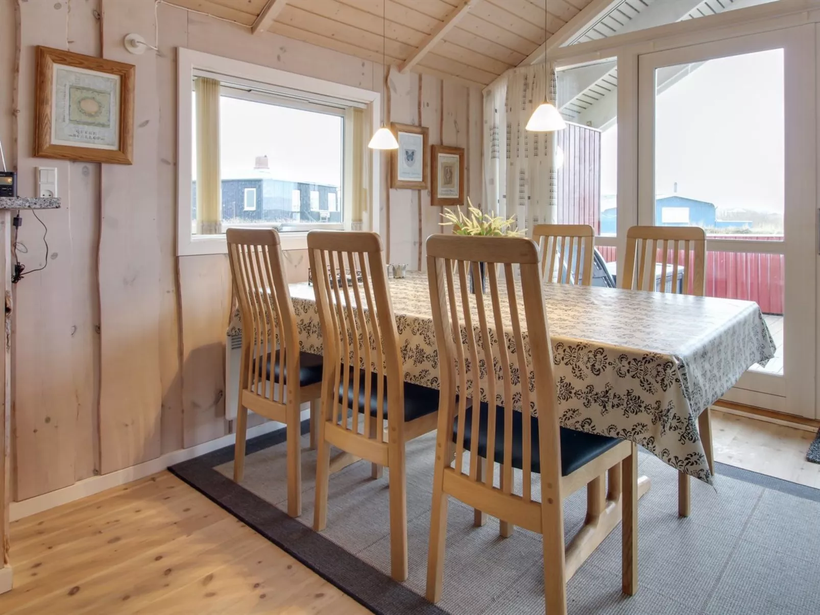 "Oivi" - 430m from the sea-Inside