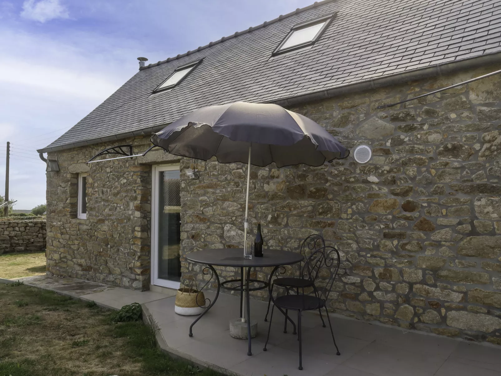 La petite Iroise-Outside