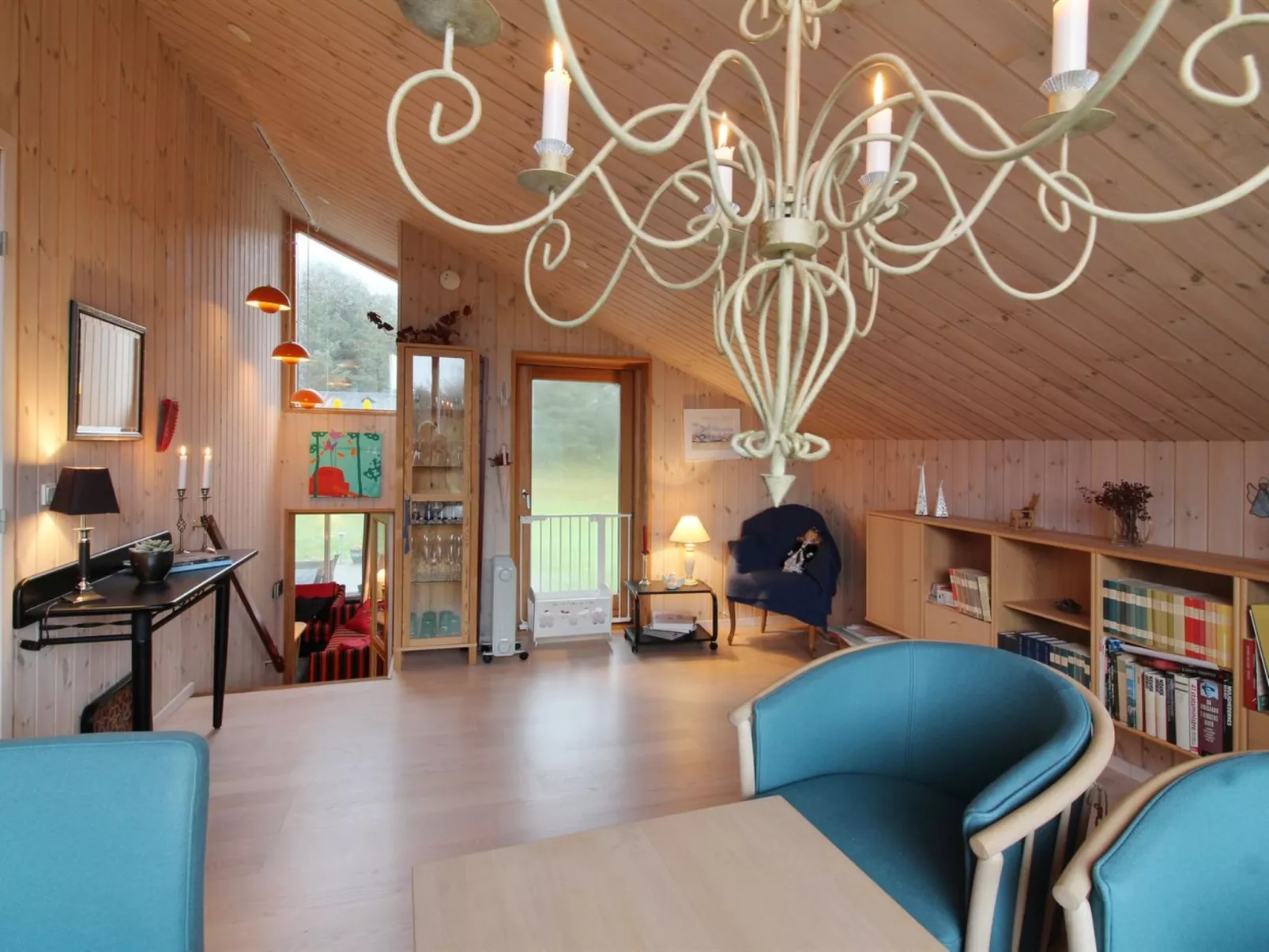 "Gullborg" - 800m from the sea-Inside