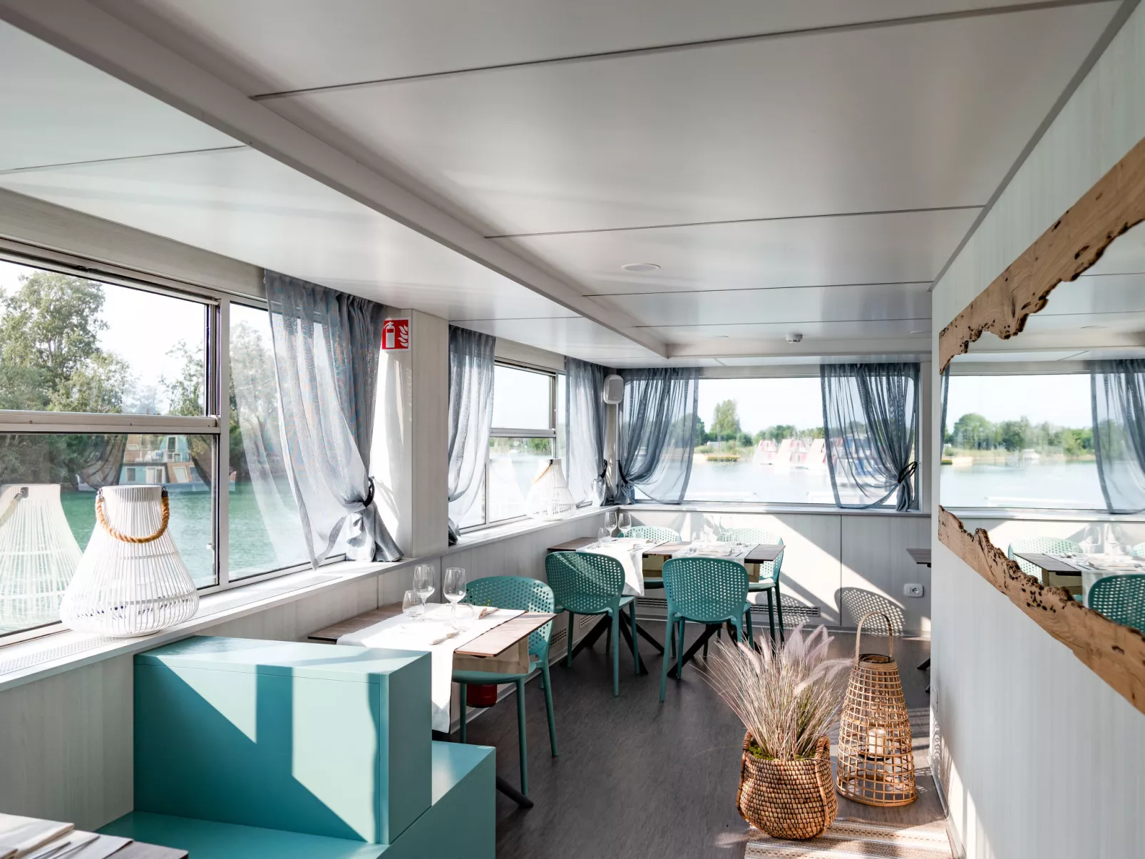Marina Azzurra Resort-Inside