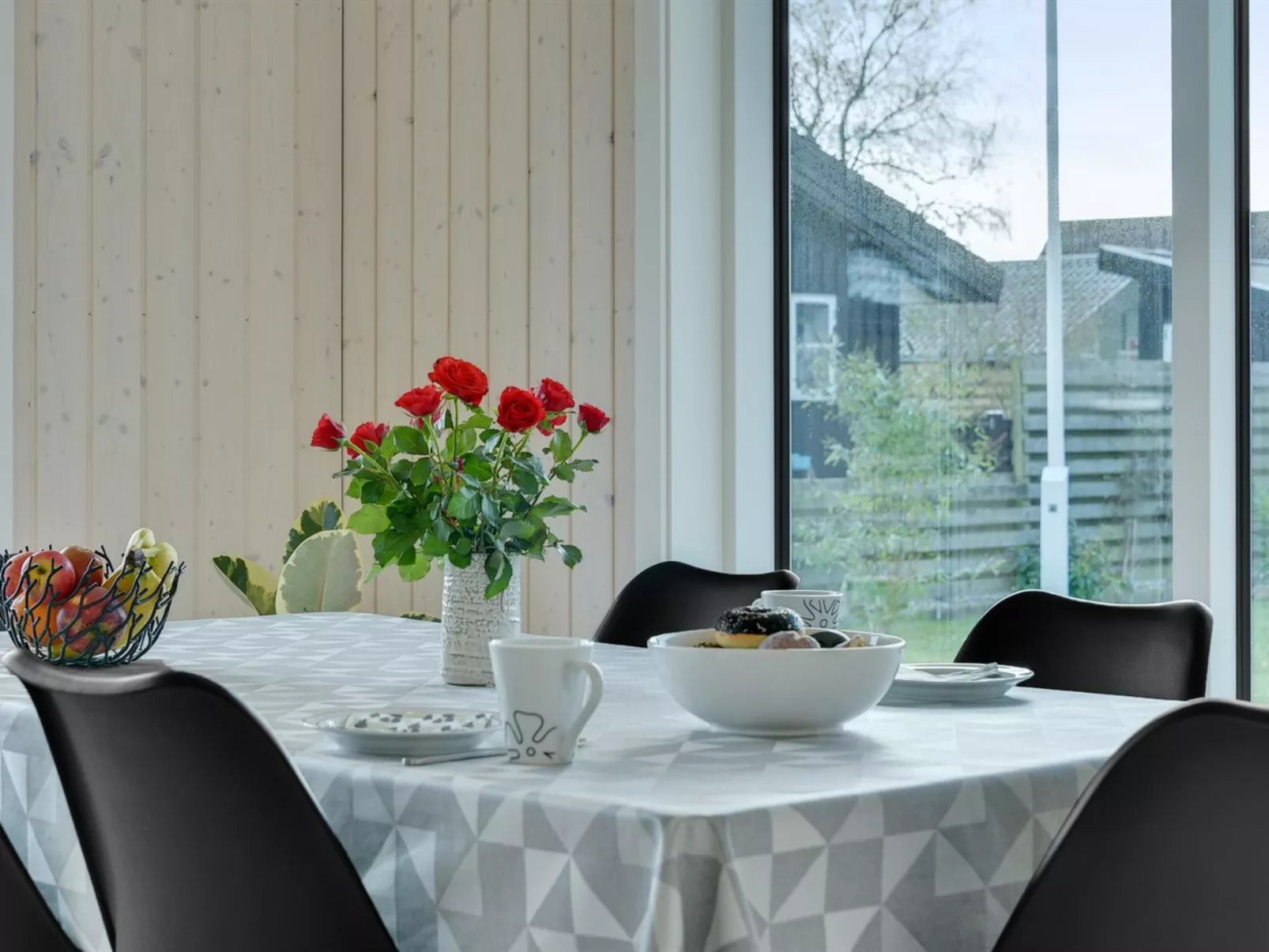 "Sighfrith" - 150m from the sea-Outside