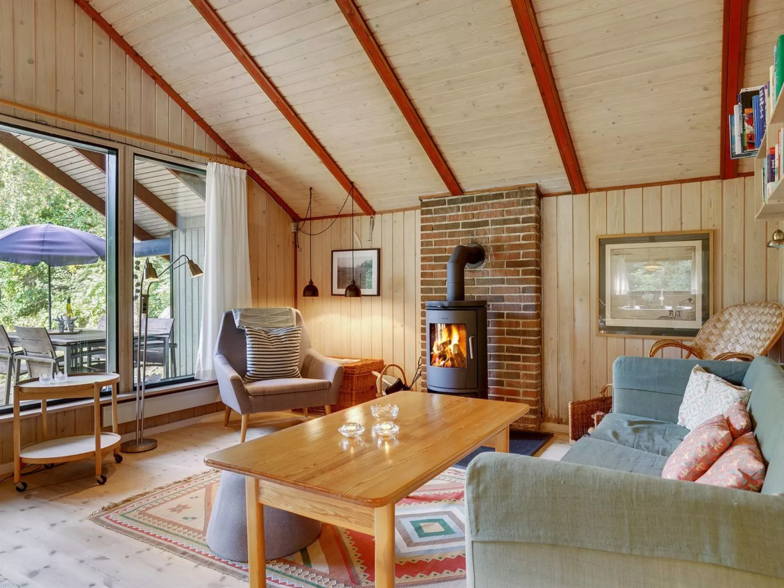 "Esteri" - 800m from the sea-Inside