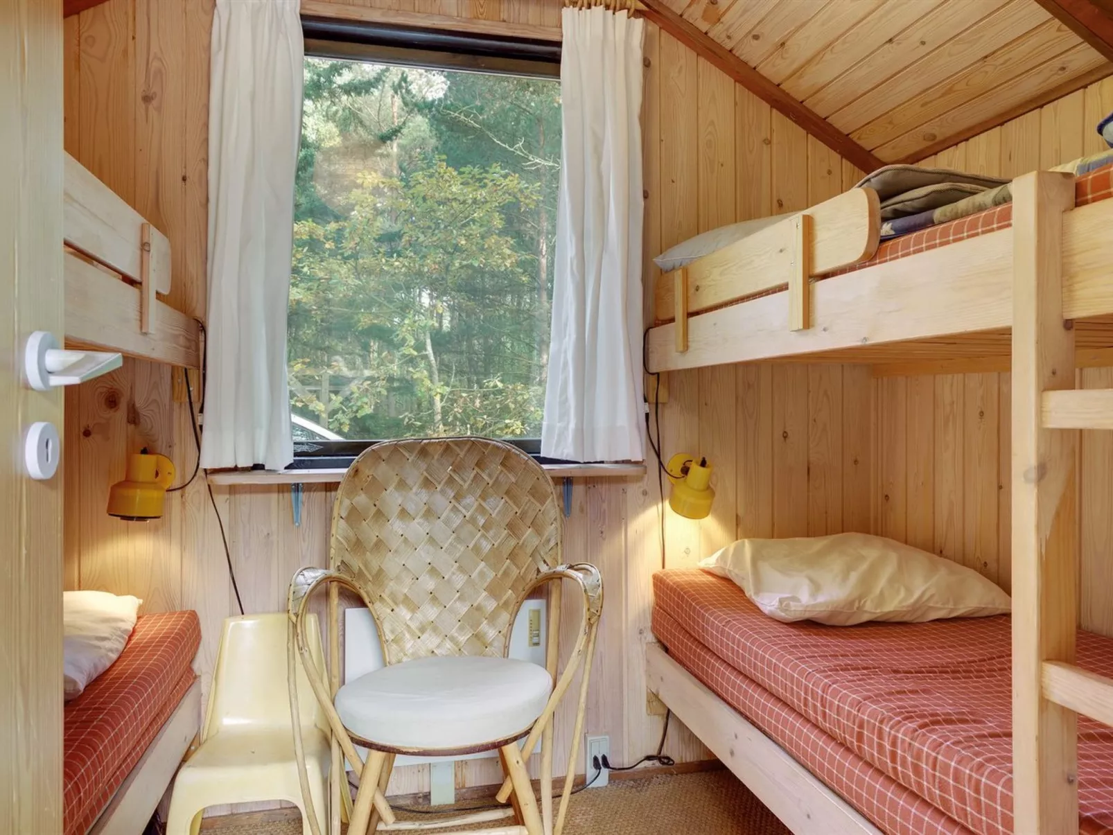 "Esteri" - 800m from the sea-Inside