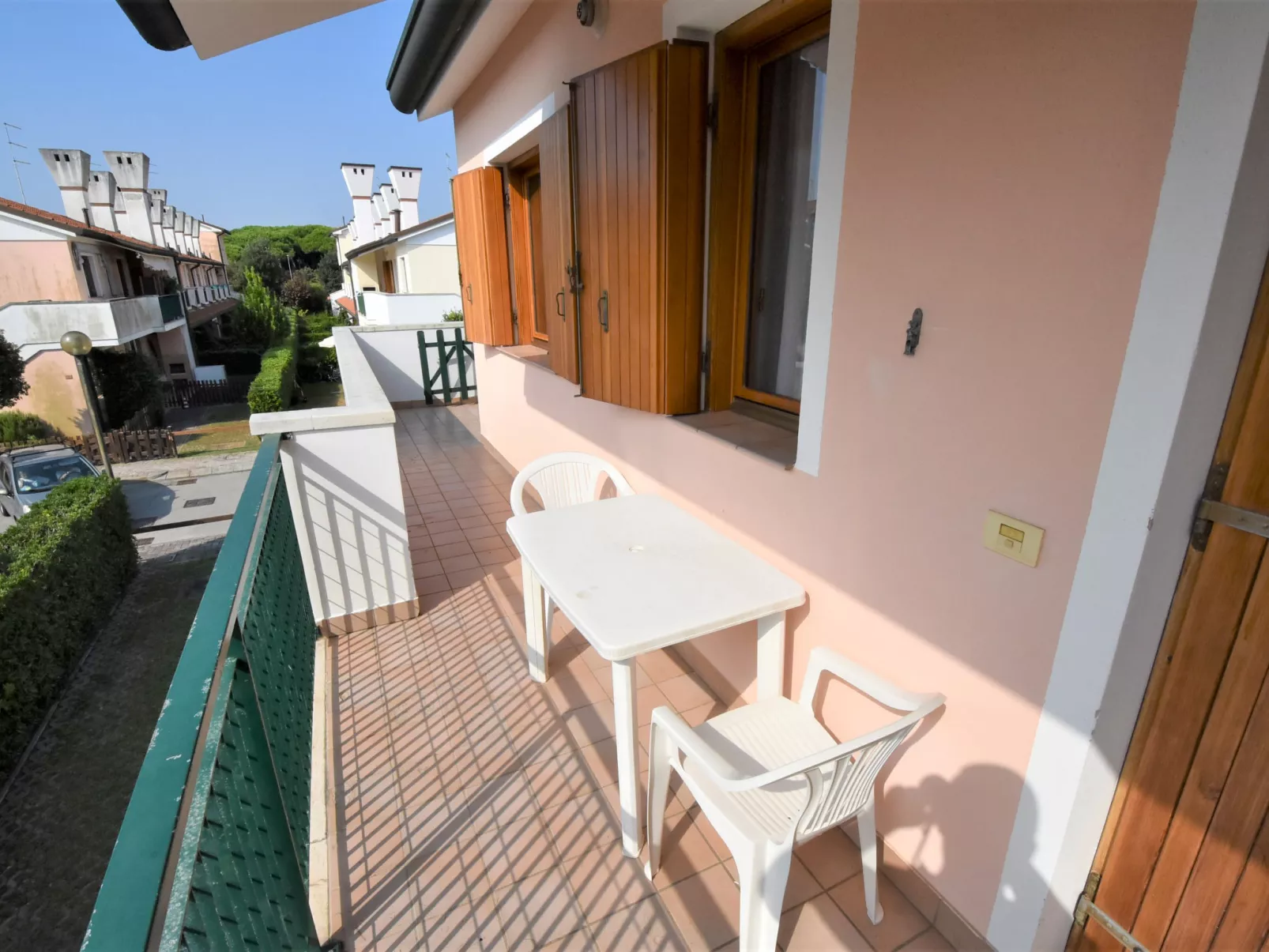 Mediterraneo-Outside